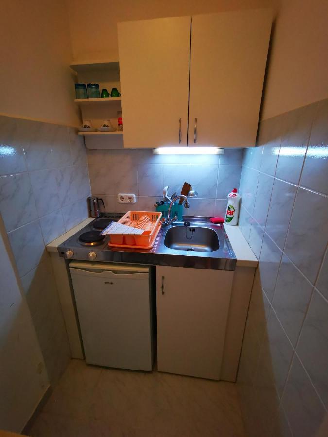 Mate Apartman Gyula Exterior foto